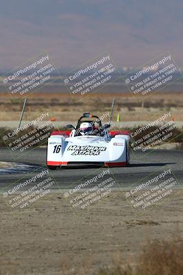 media/Nov-17-2024-CalClub SCCA (Sun) [[5252d9c58e]]/Group 5/Qual (Star Mazda Entrance)/